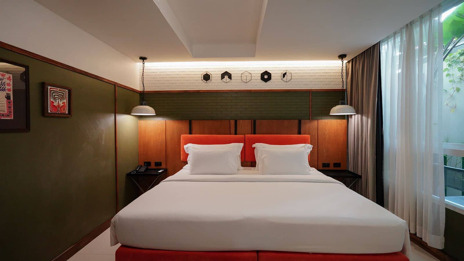 rooms-deluxe-inner