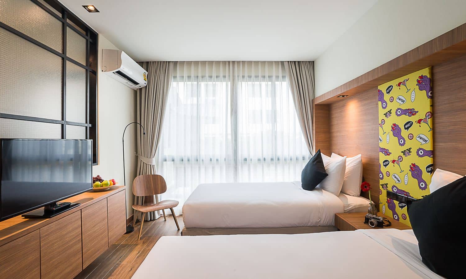 rooms-superior-room