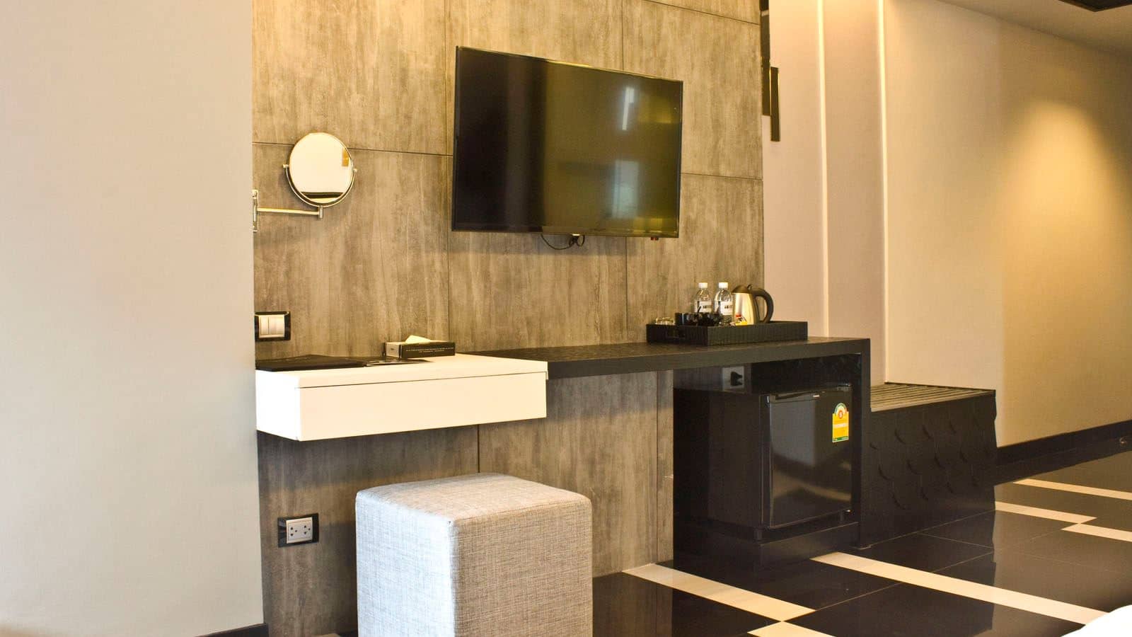rooms-t-six-5-phenomenal-deluxe-city-view