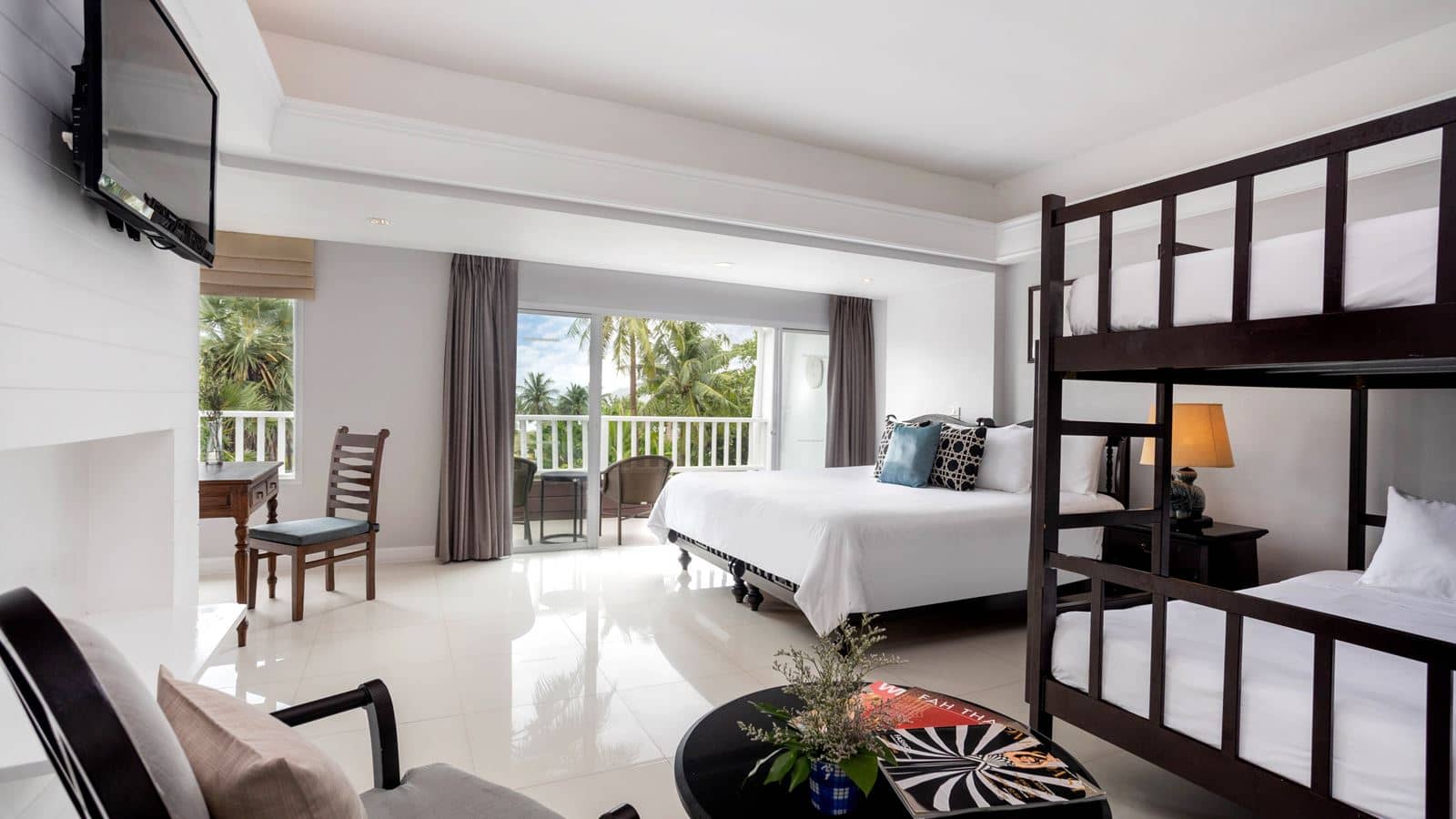 rooms-family-fun-deluxe-with-terrace