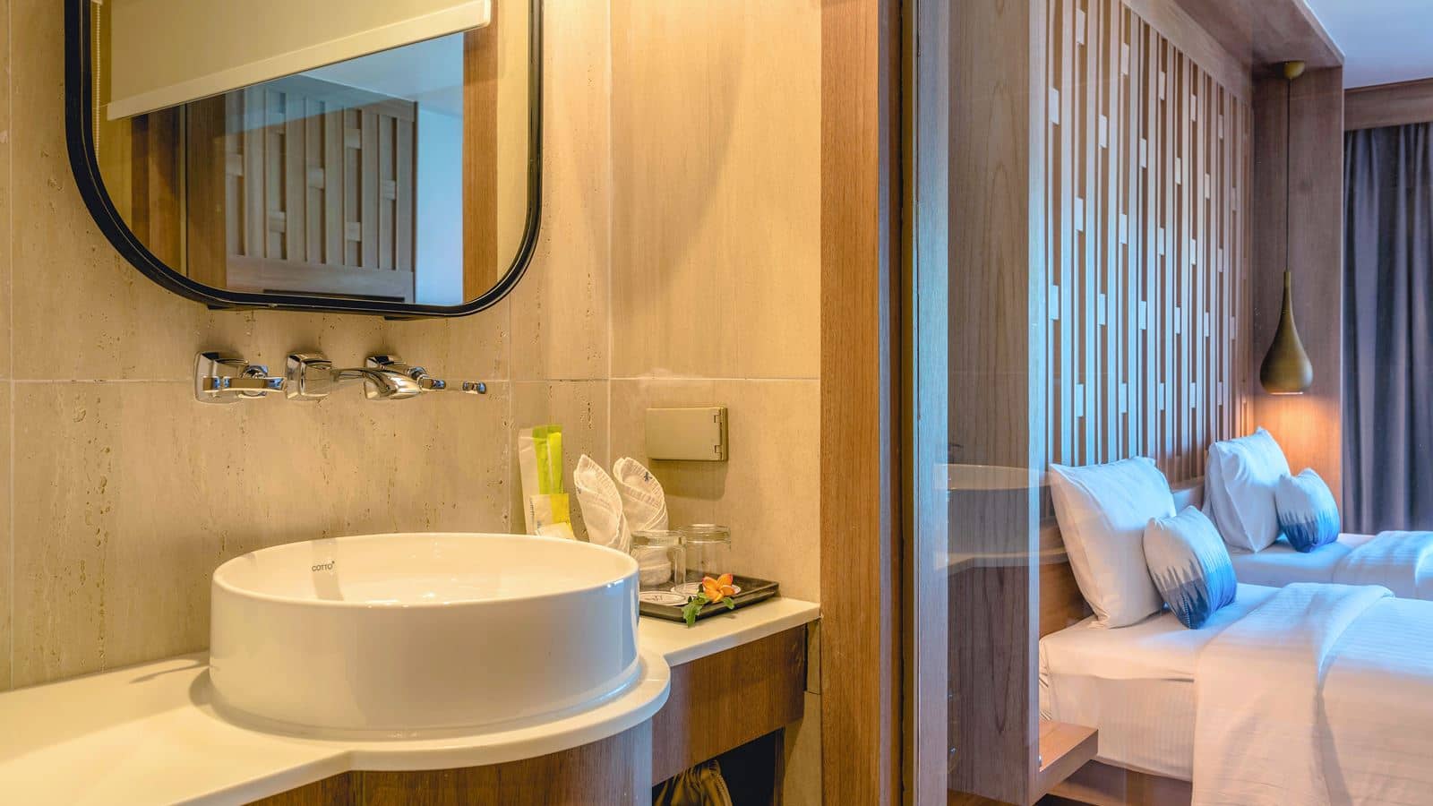 rooms-grand-deluxe-sea-view
