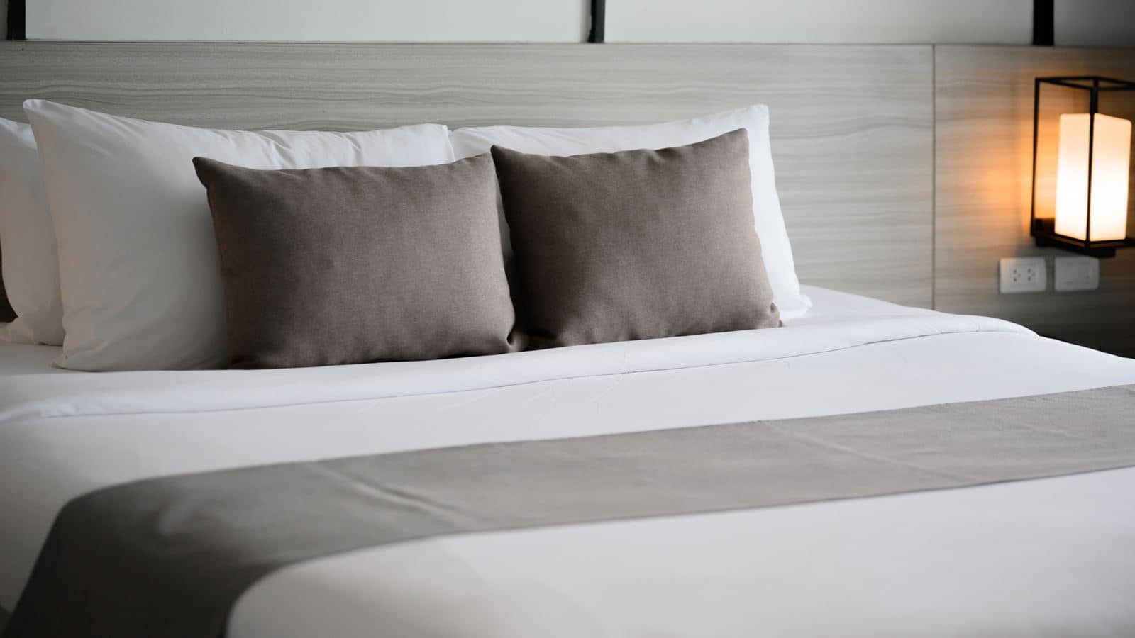 rooms-deluxe-seaview