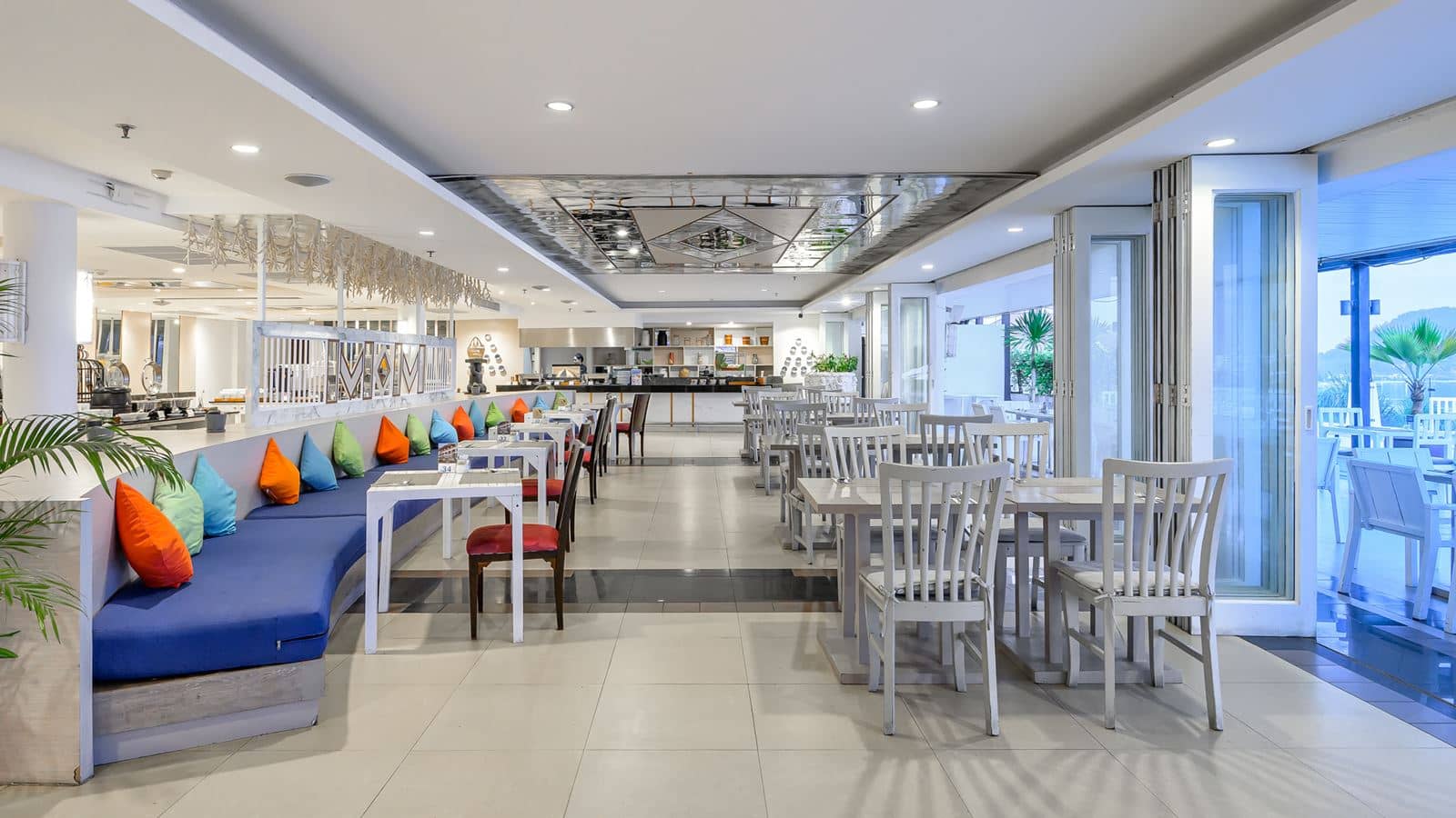 restaurants-blue-horizons