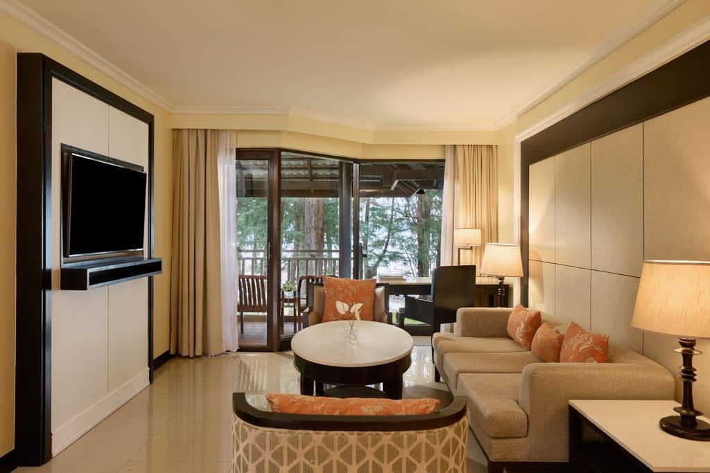 rooms-landmark-suite