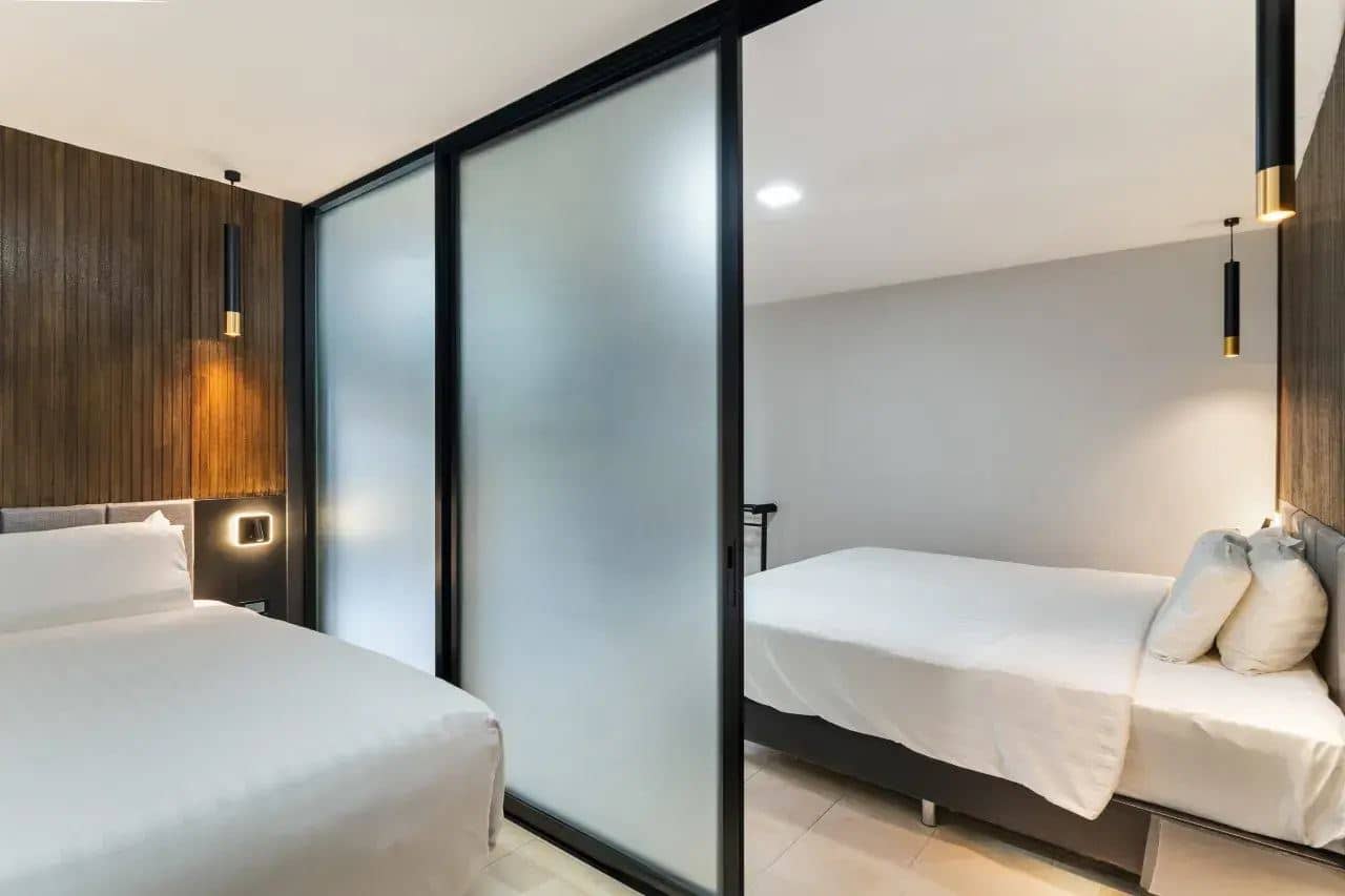 rooms-2-room-family