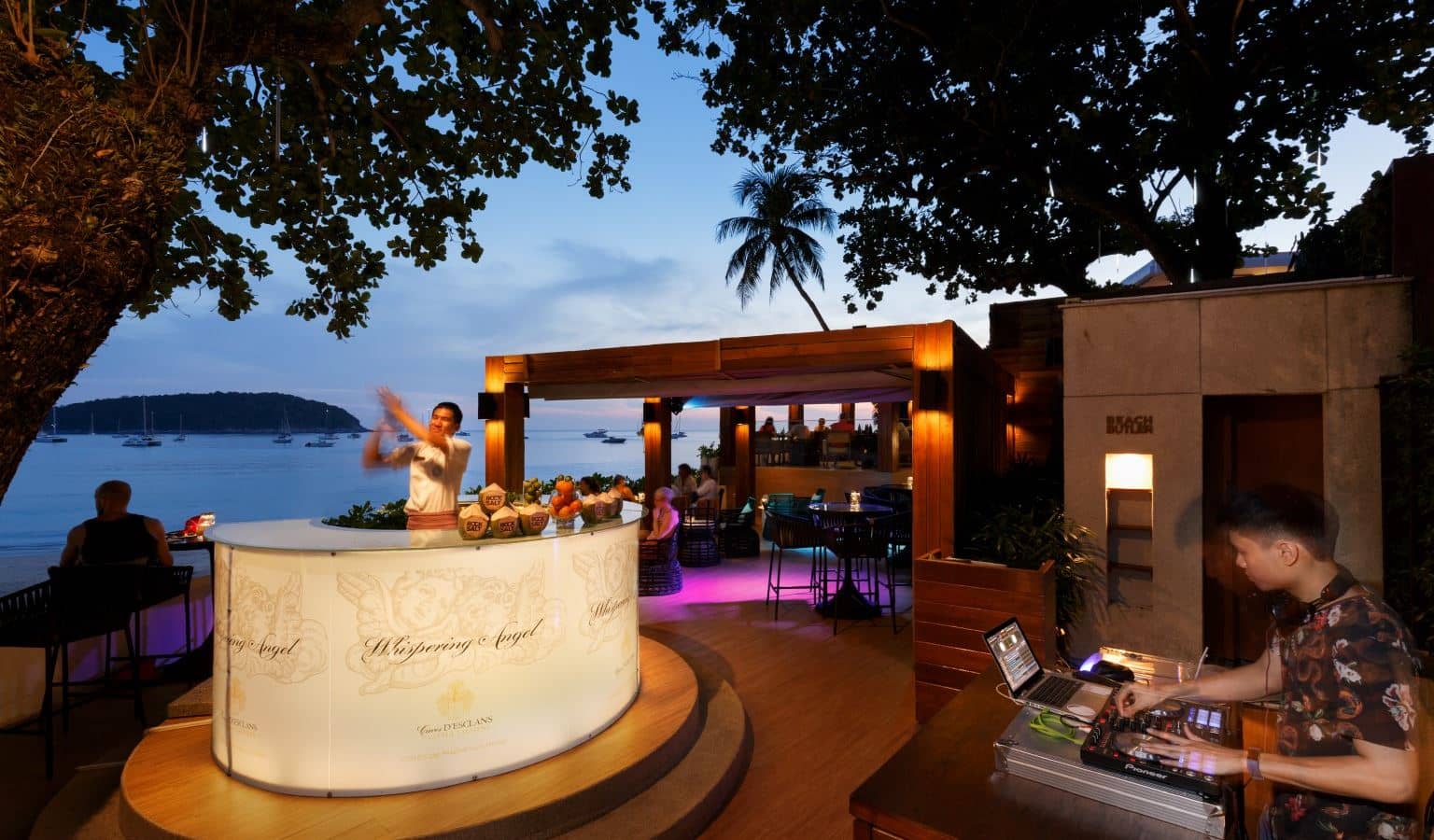 bars-rock-salt-bar