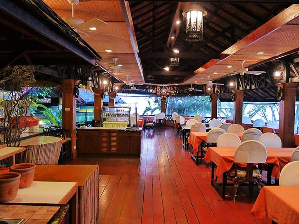 restaurants-the-sea-terrace