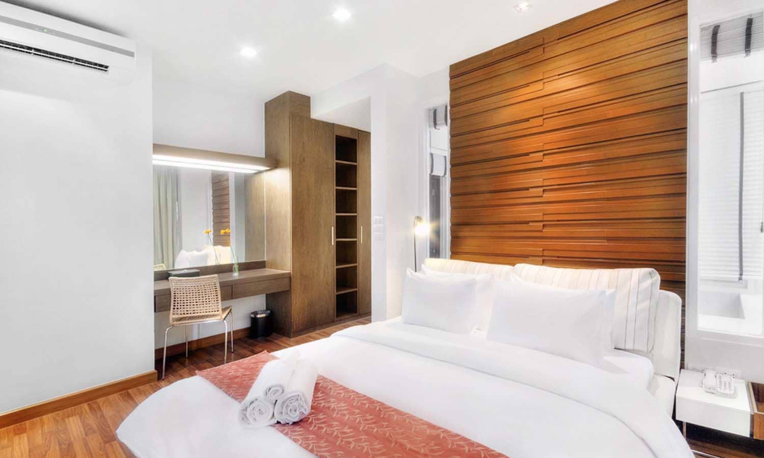 rooms-3-bedroom-royal-suite