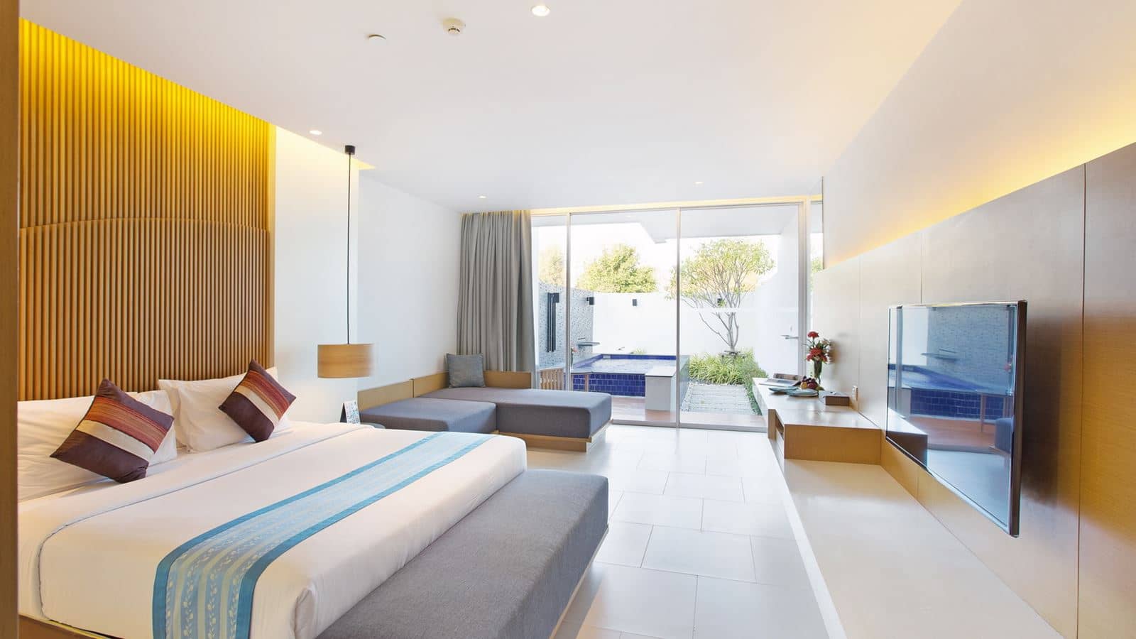 rooms-pool-villa