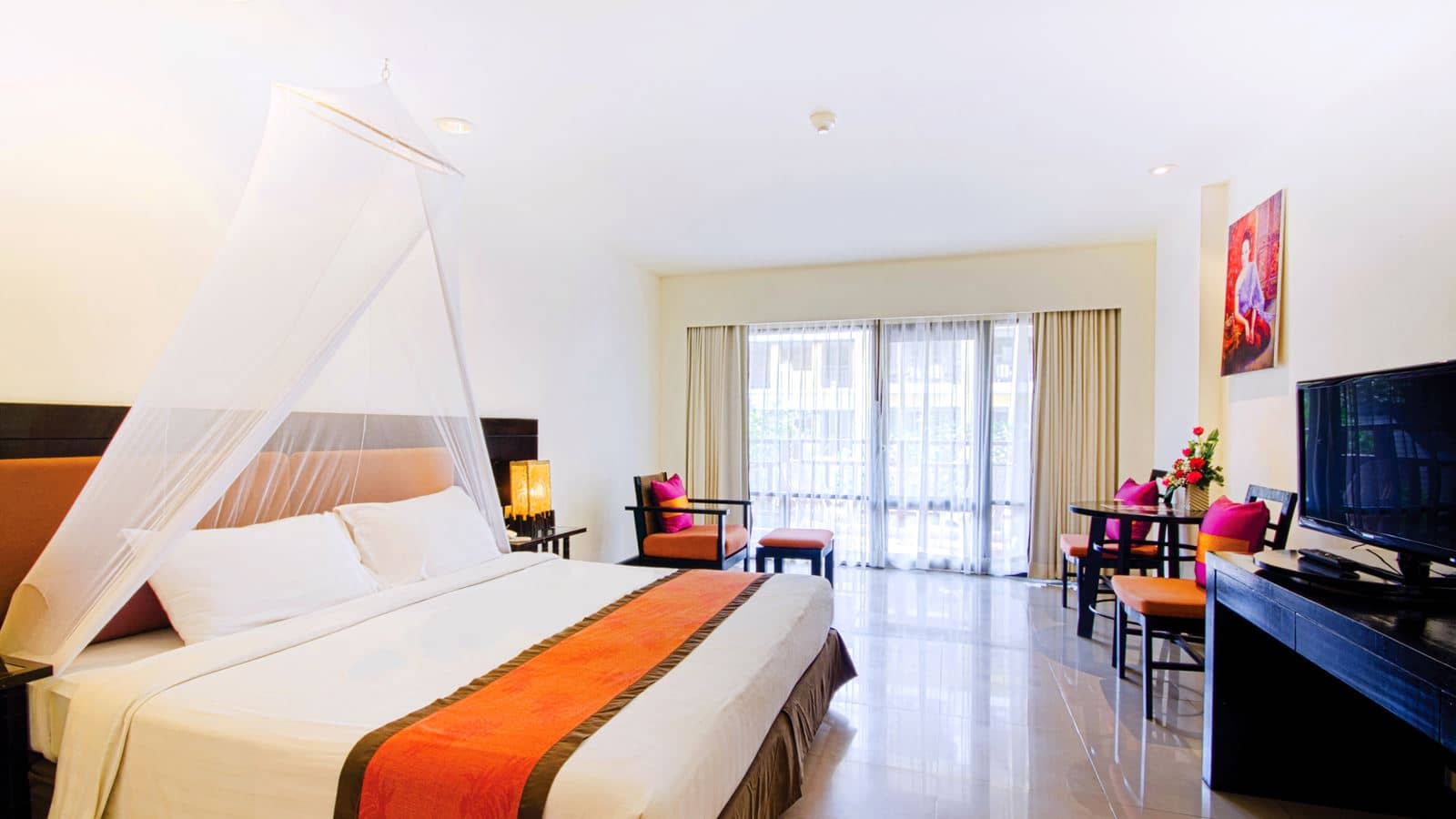 rooms-superior-room