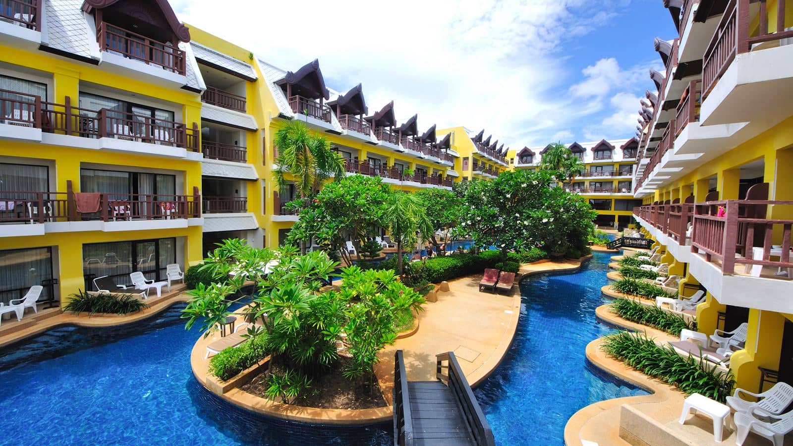 pools-outdoor-pool
