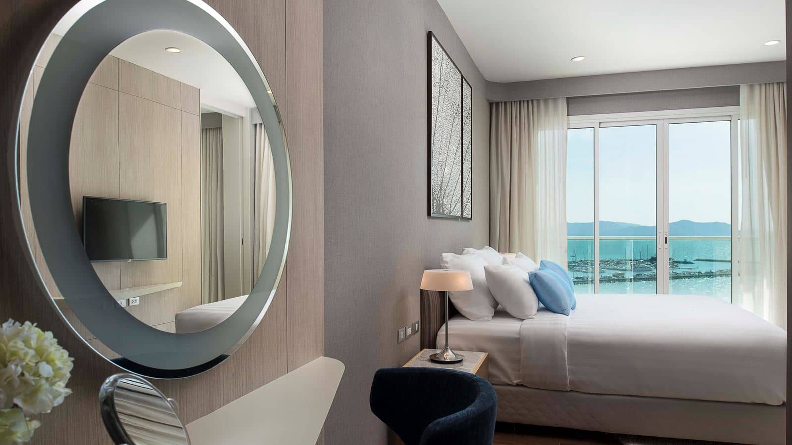 rooms-family-two-bedroom