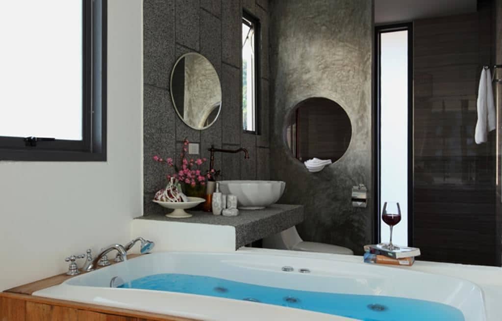 rooms-grand-jacuzzi