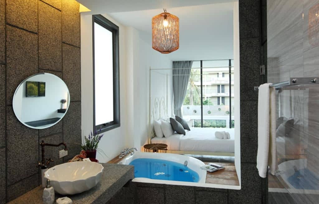 rooms-grand-jacuzzi