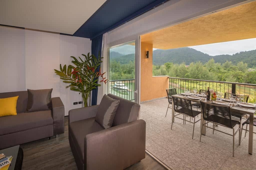 rooms-marina-premier