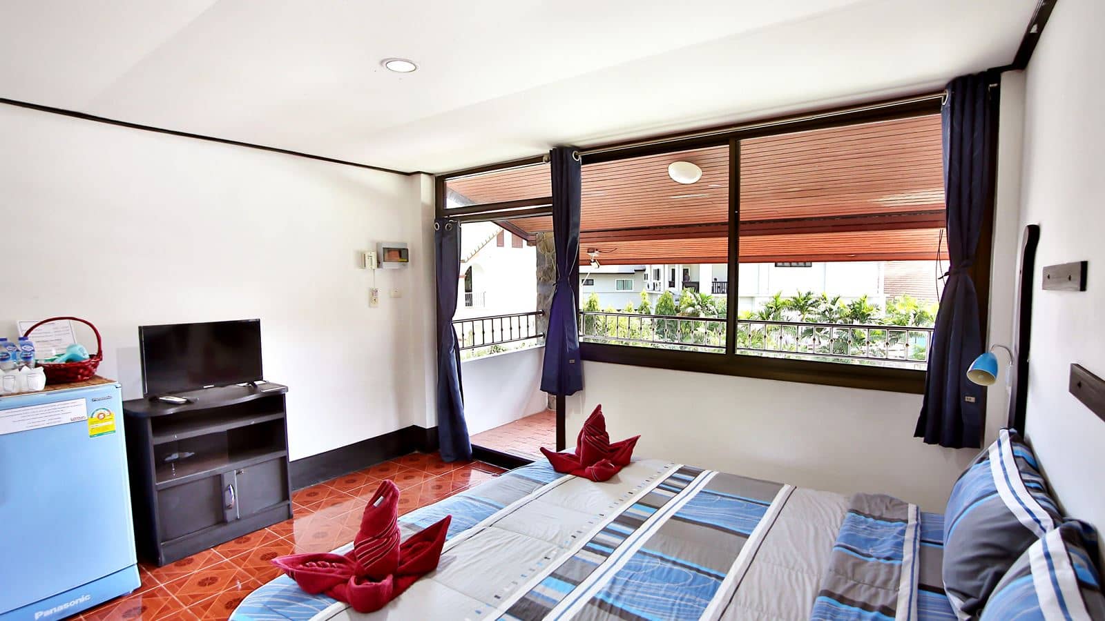 rooms-standard-room