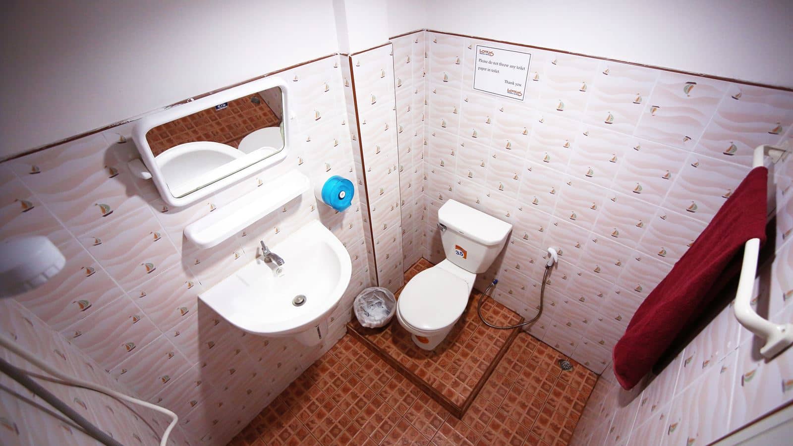 rooms-standard-room