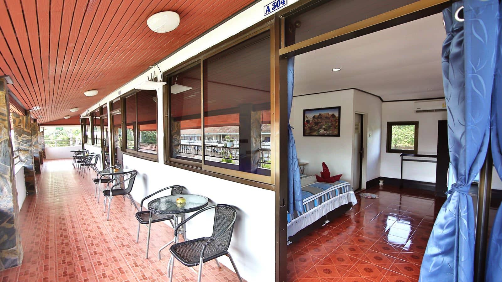 rooms-standard-room