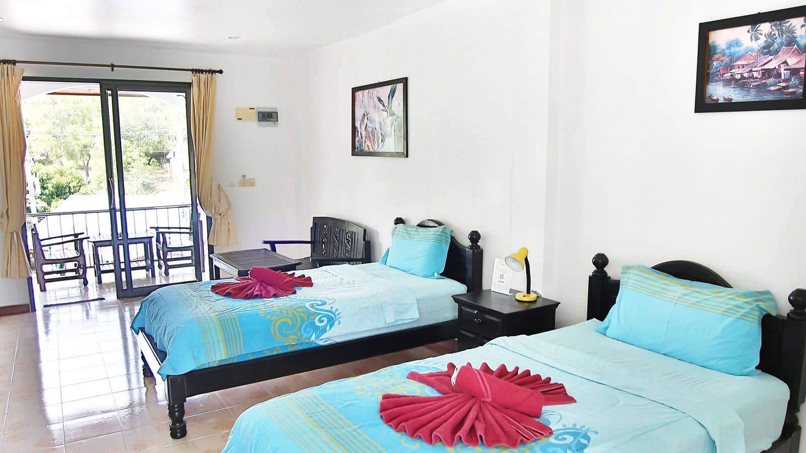 rooms-superior-room