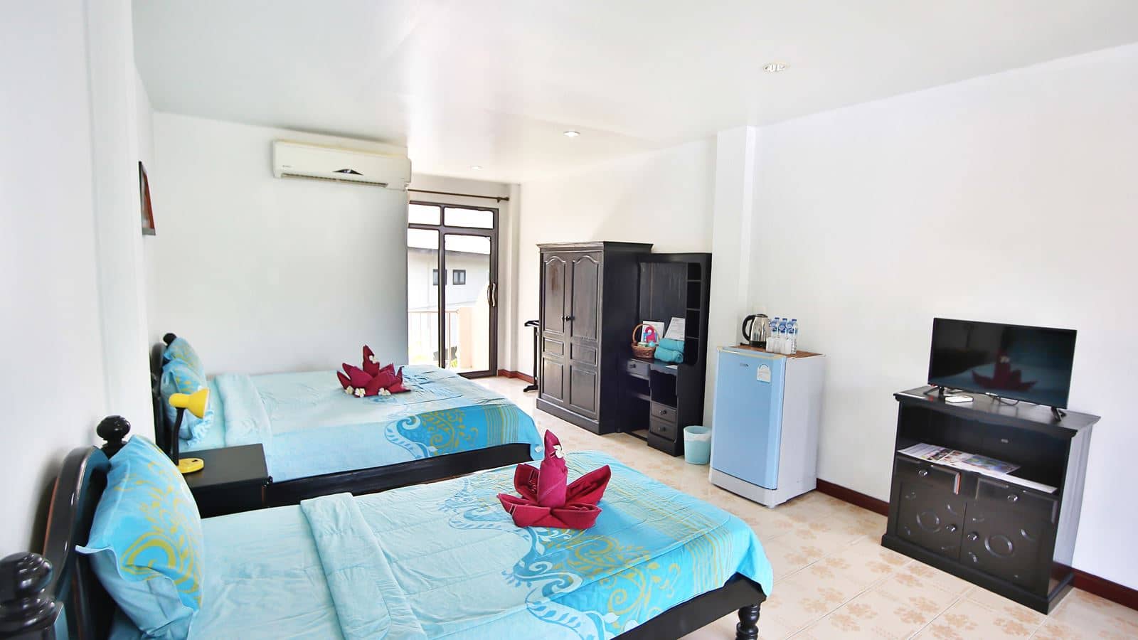 rooms-triple-room