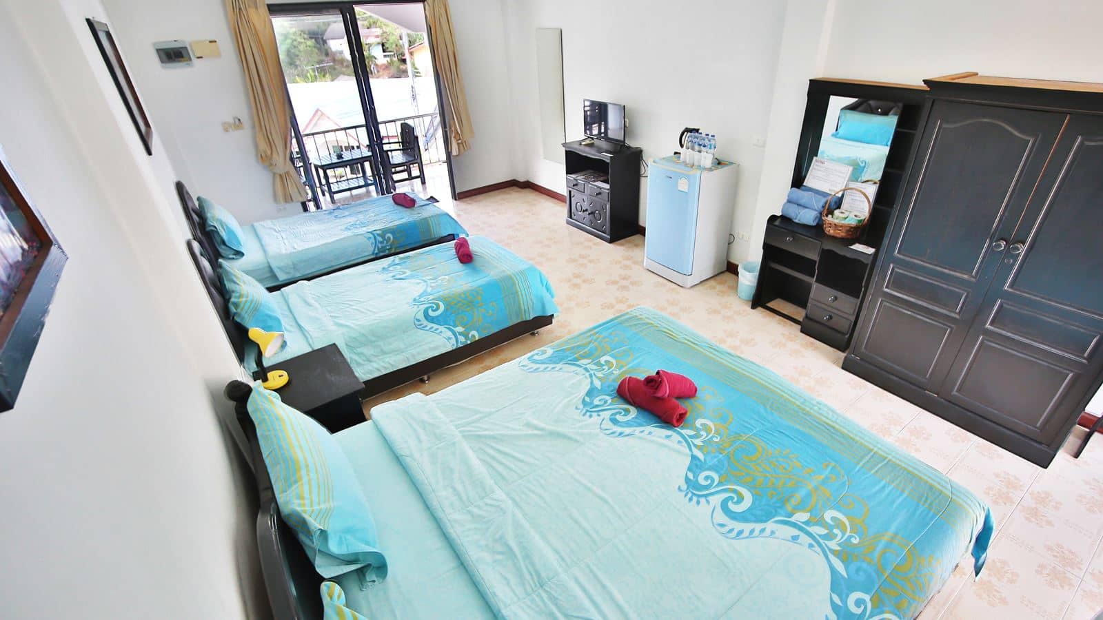 rooms-family-room