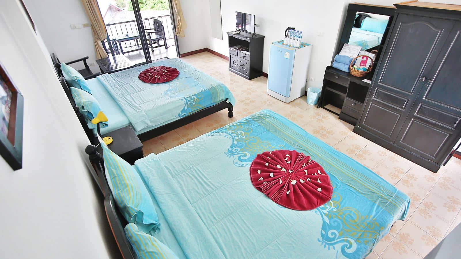 rooms-family-room