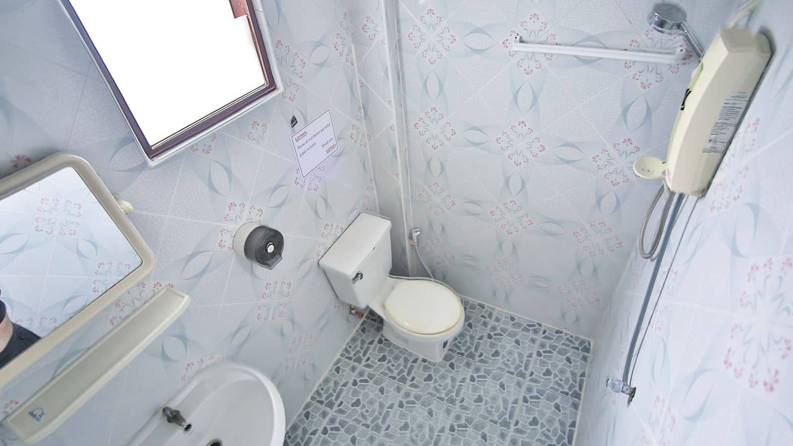 rooms-family-room