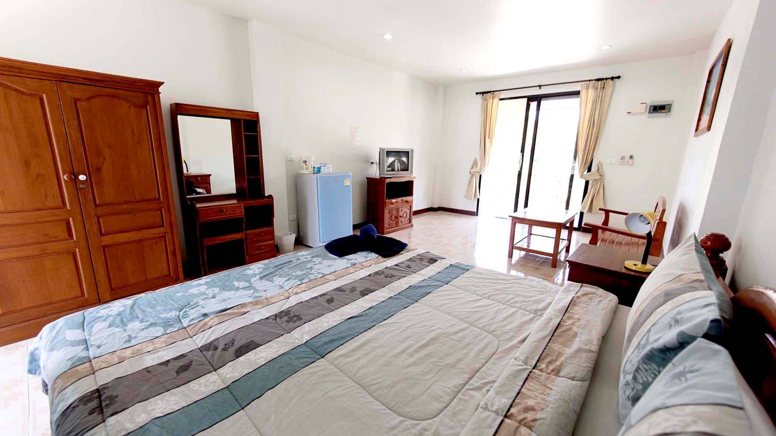 rooms-superior-single-room