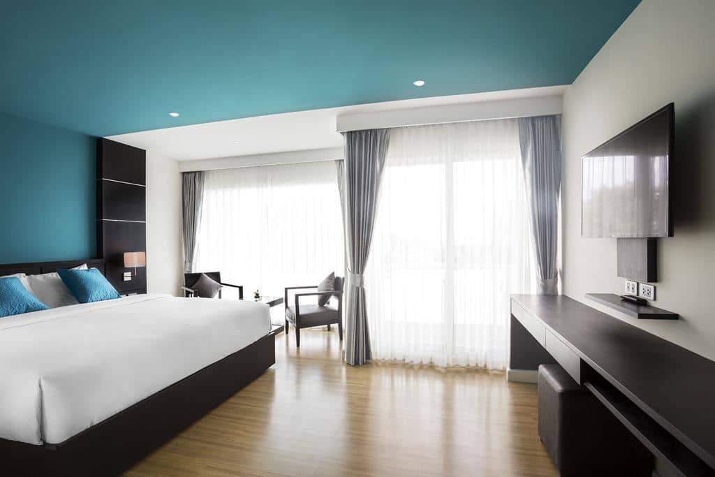 rooms-deluxe-city-view