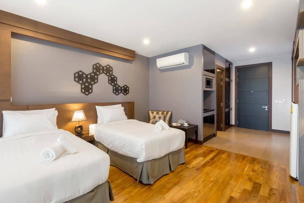 rooms-studio-room