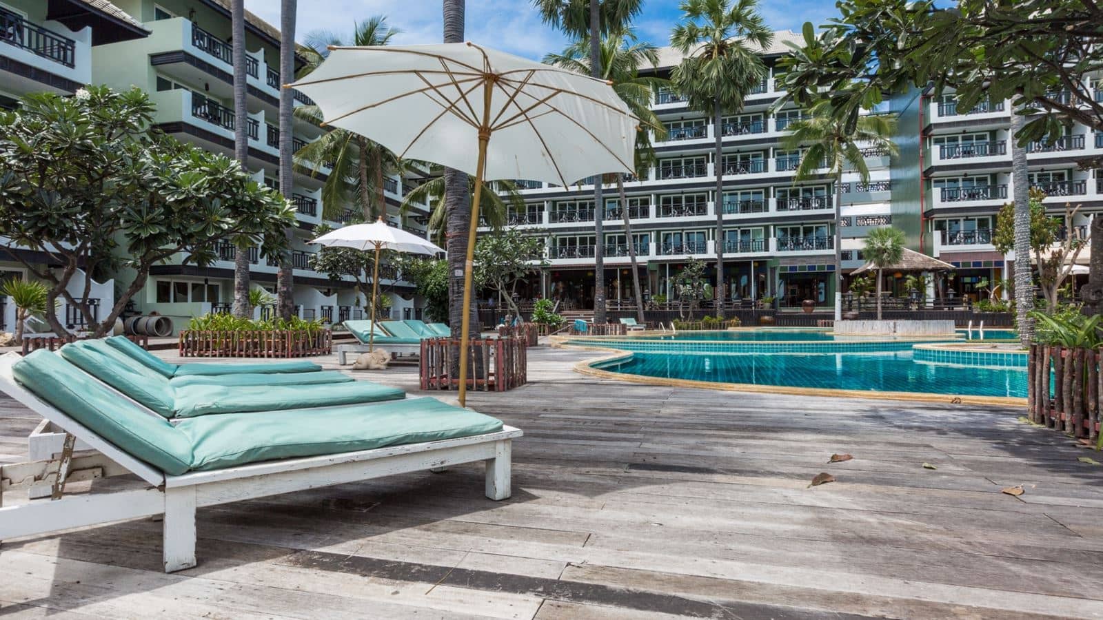 pools-outdoor-pool