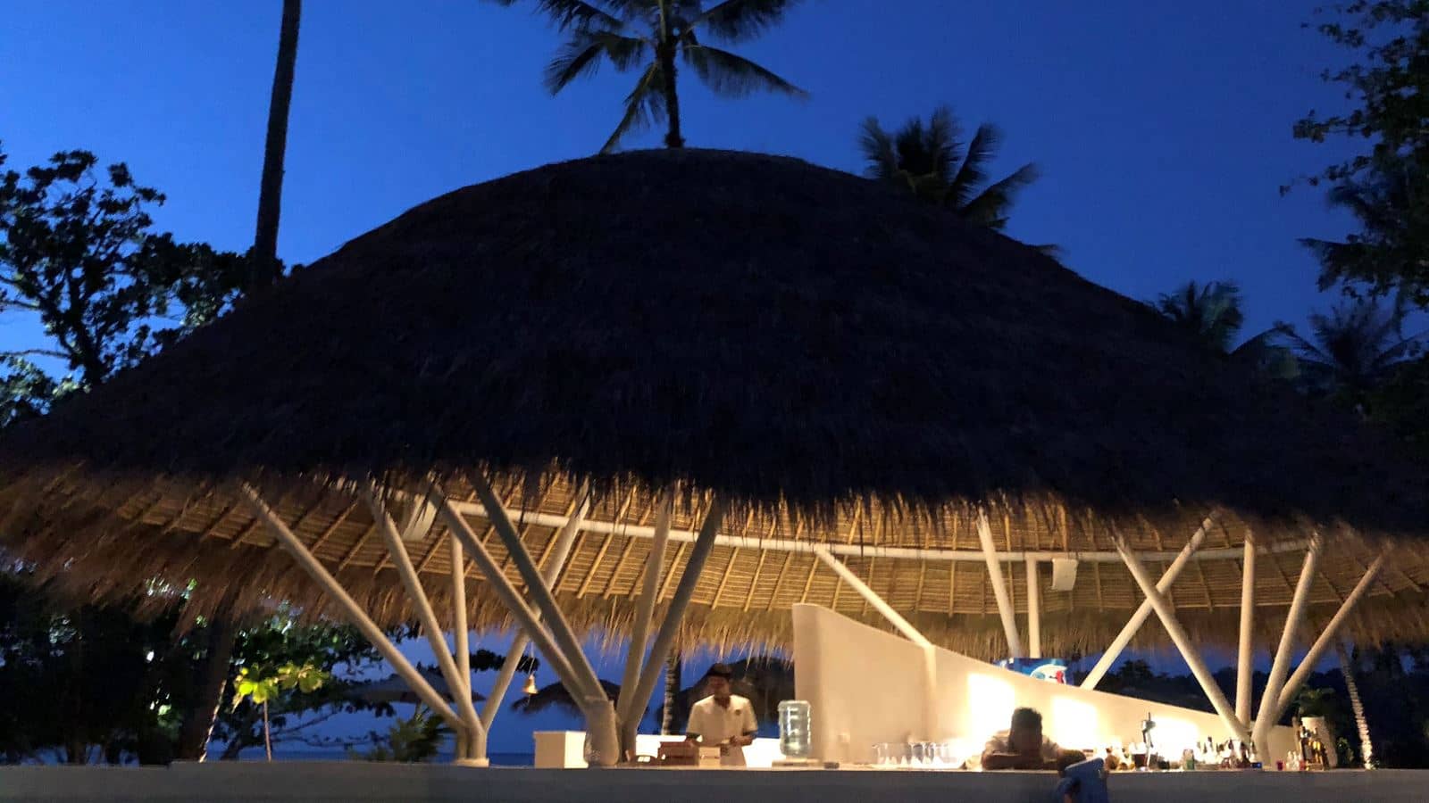 bars-sunset-beach-bar