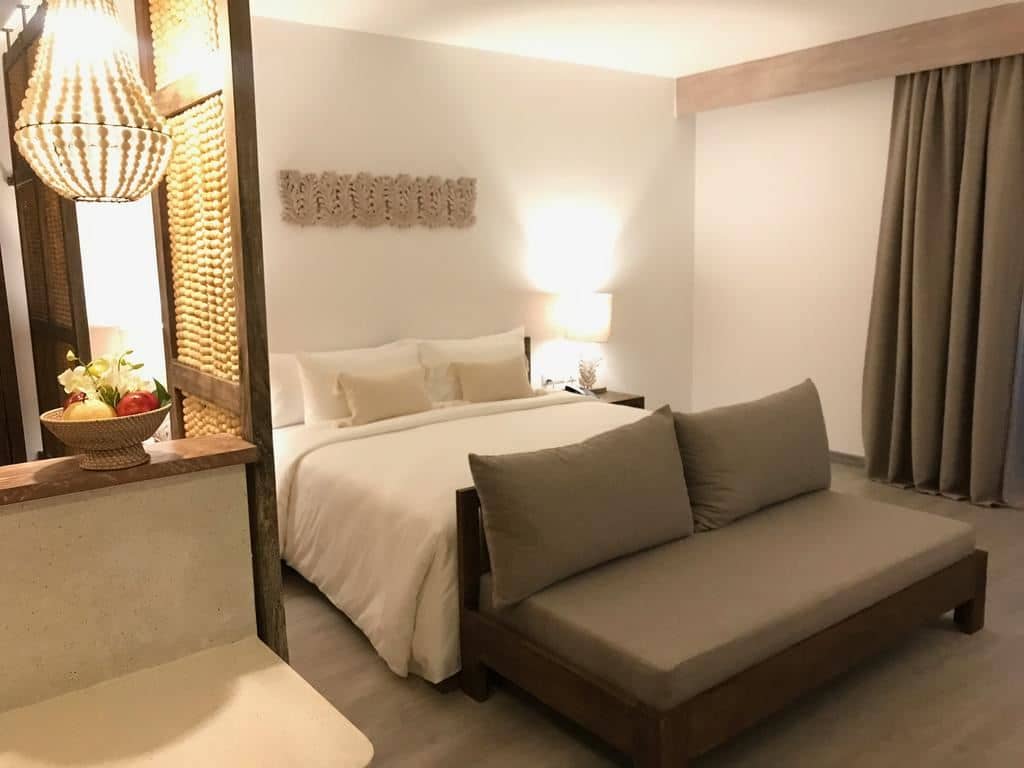 rooms-deluxe-garden-pool-access