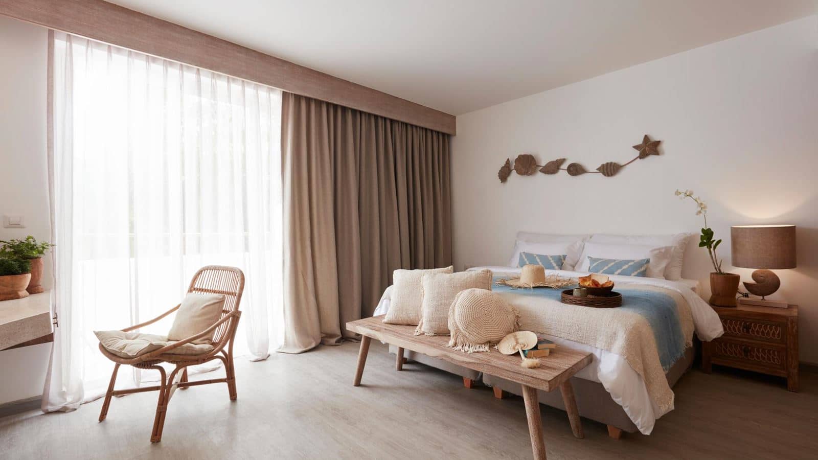 rooms-superior-palm-view