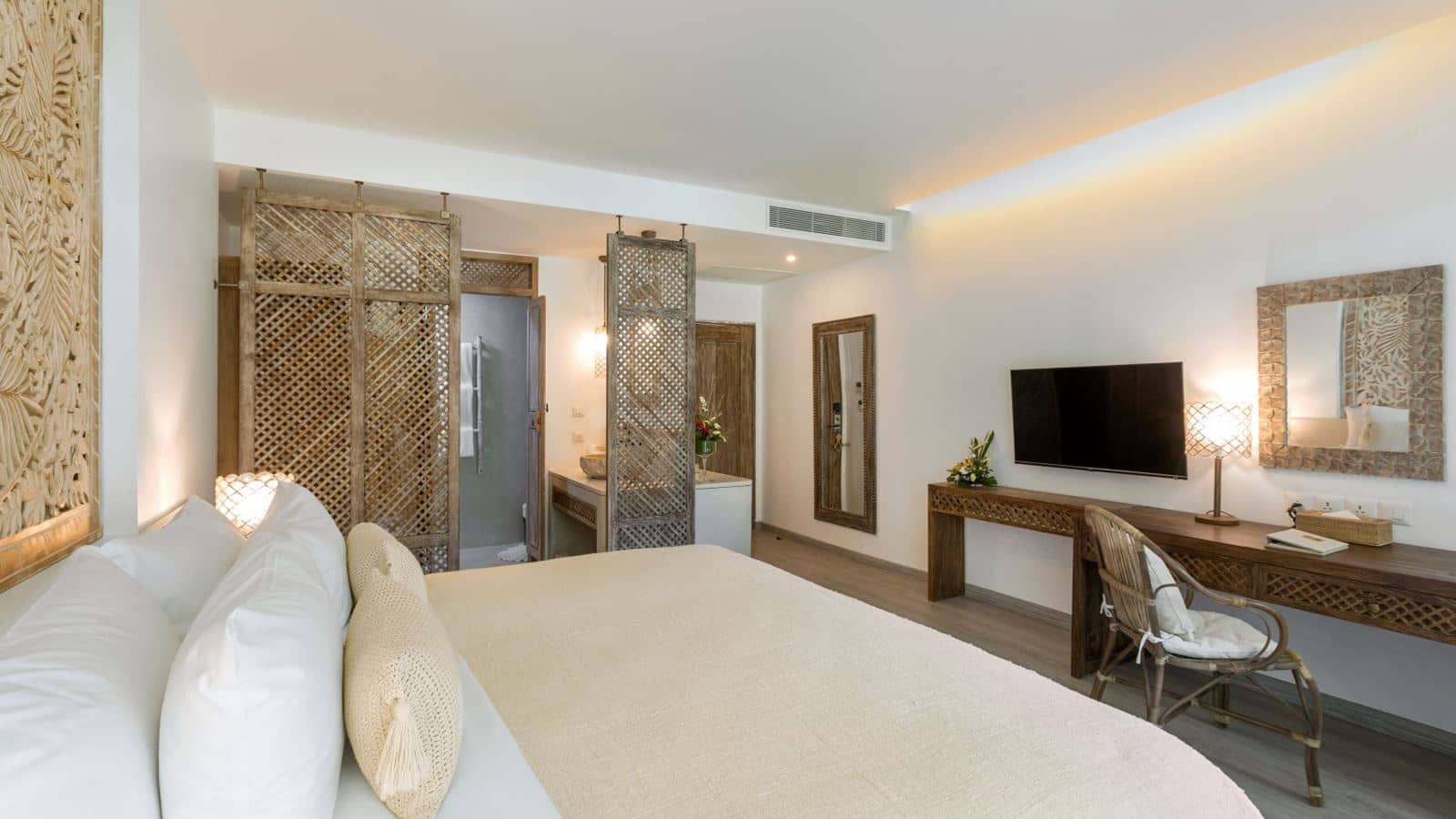 rooms-tropical-garden