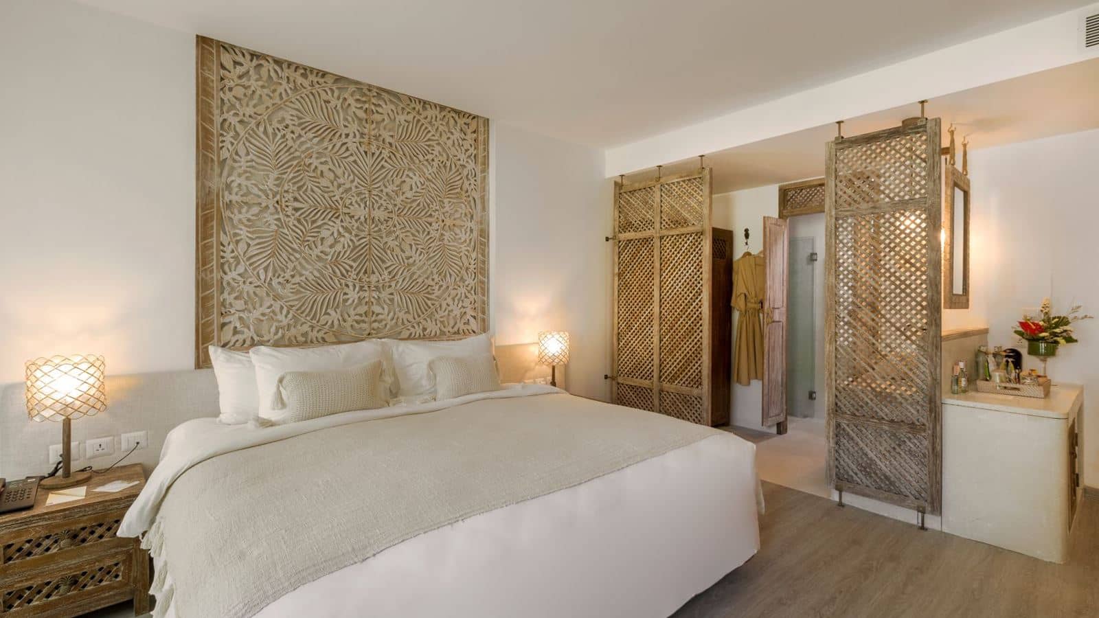 rooms-tropical-garden