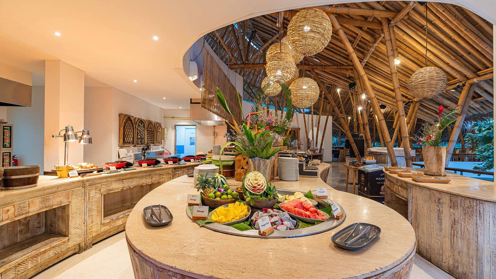 restaurants-the-genesis-restaurant