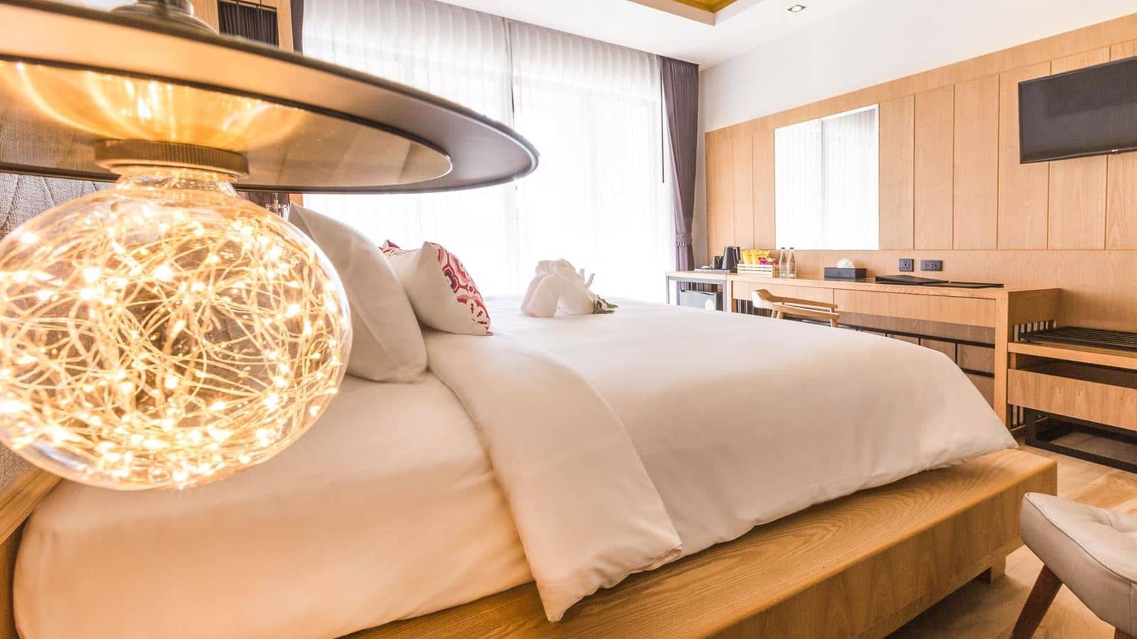 rooms-aurico-deluxe-pool-access