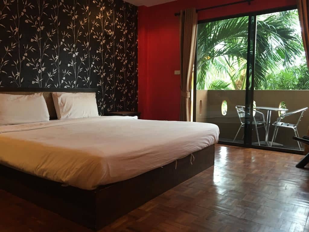rooms-standard-double-room