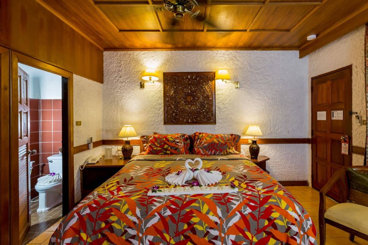 rooms-standard-room