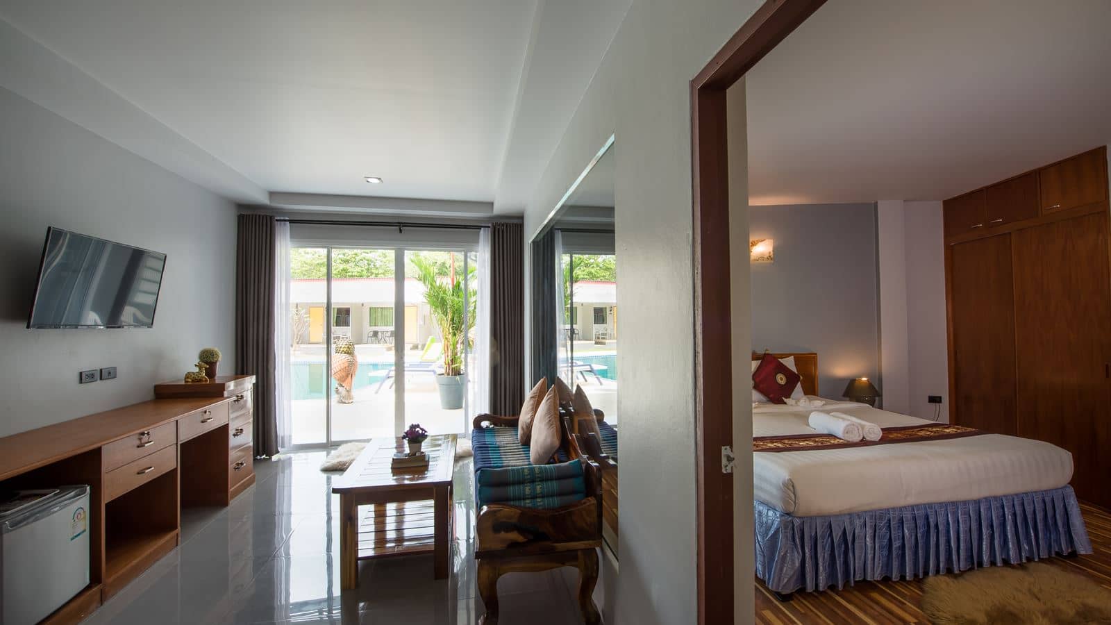 rooms-deluxe-family