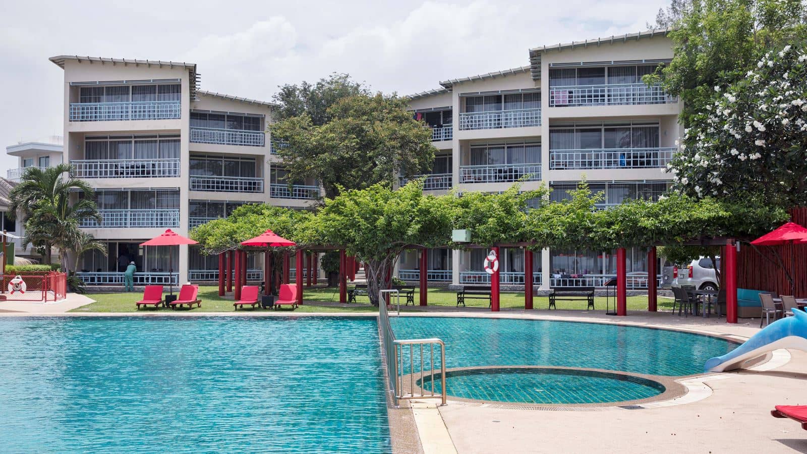 general-main-building