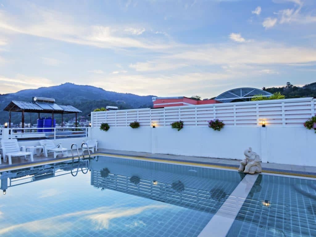 pools-outdoor-pool