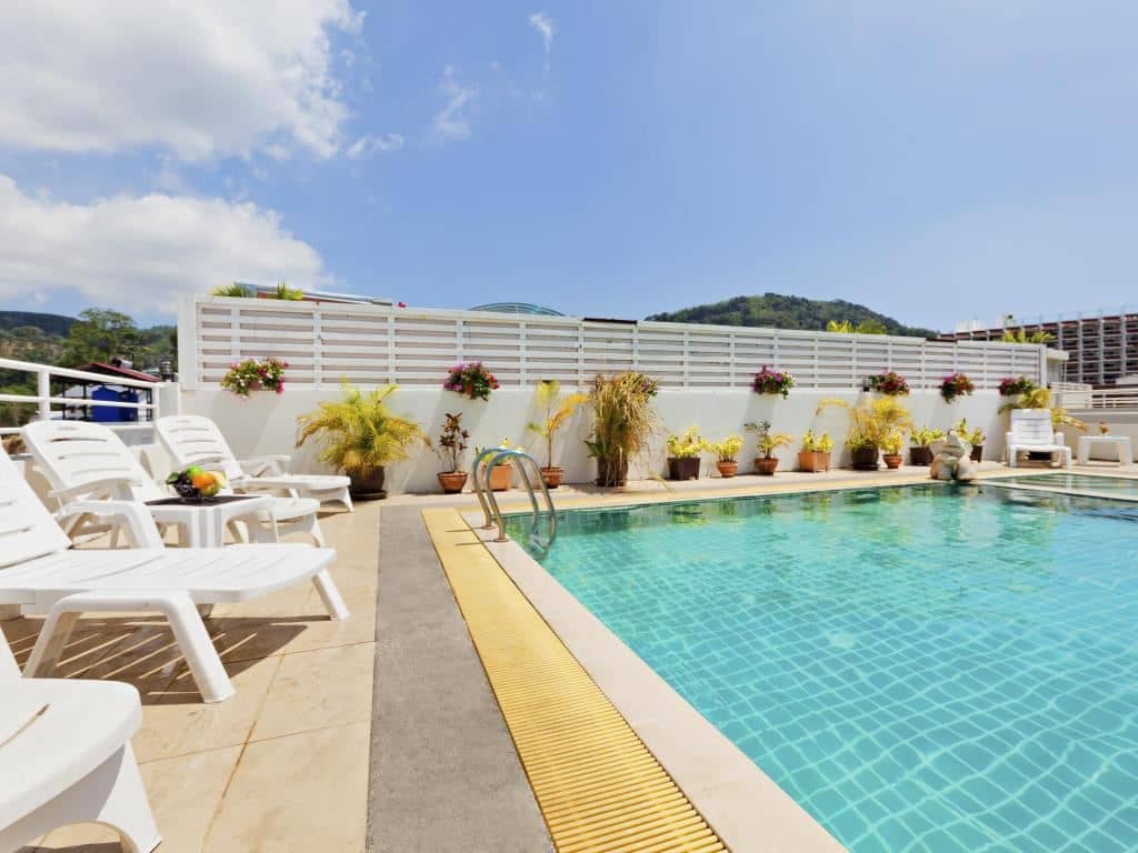 pools-outdoor-pool