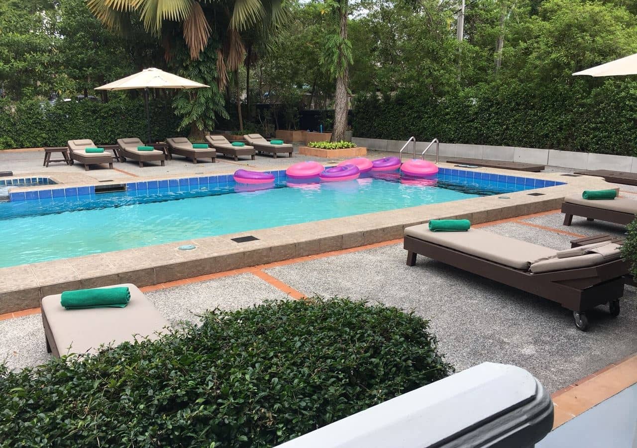 pools-outdoor-pool
