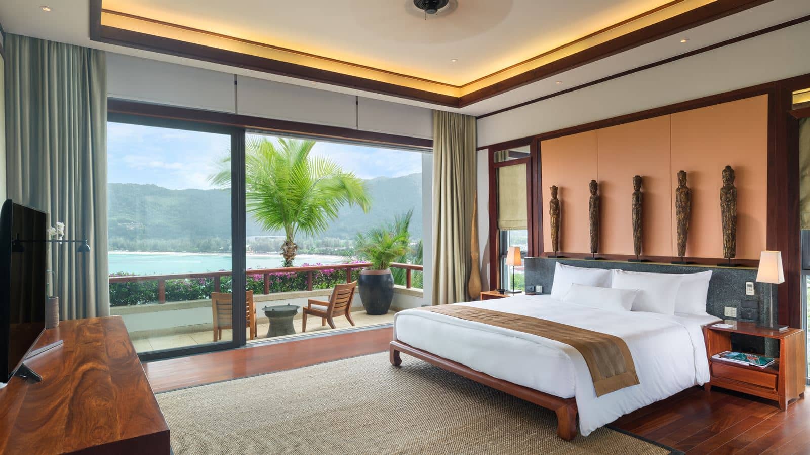 rooms-2-bedroom-penthouse-pool-suite