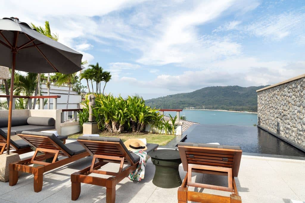 rooms-1-bedroom-penthouse-pool-suite