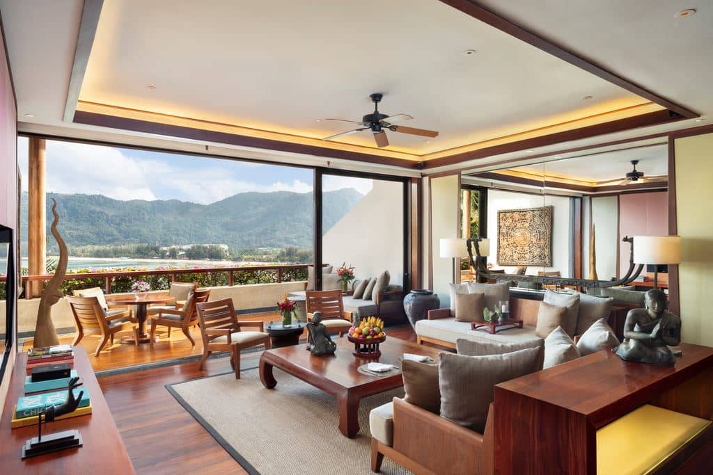 rooms-1-bedroom-penthouse-pool-suite