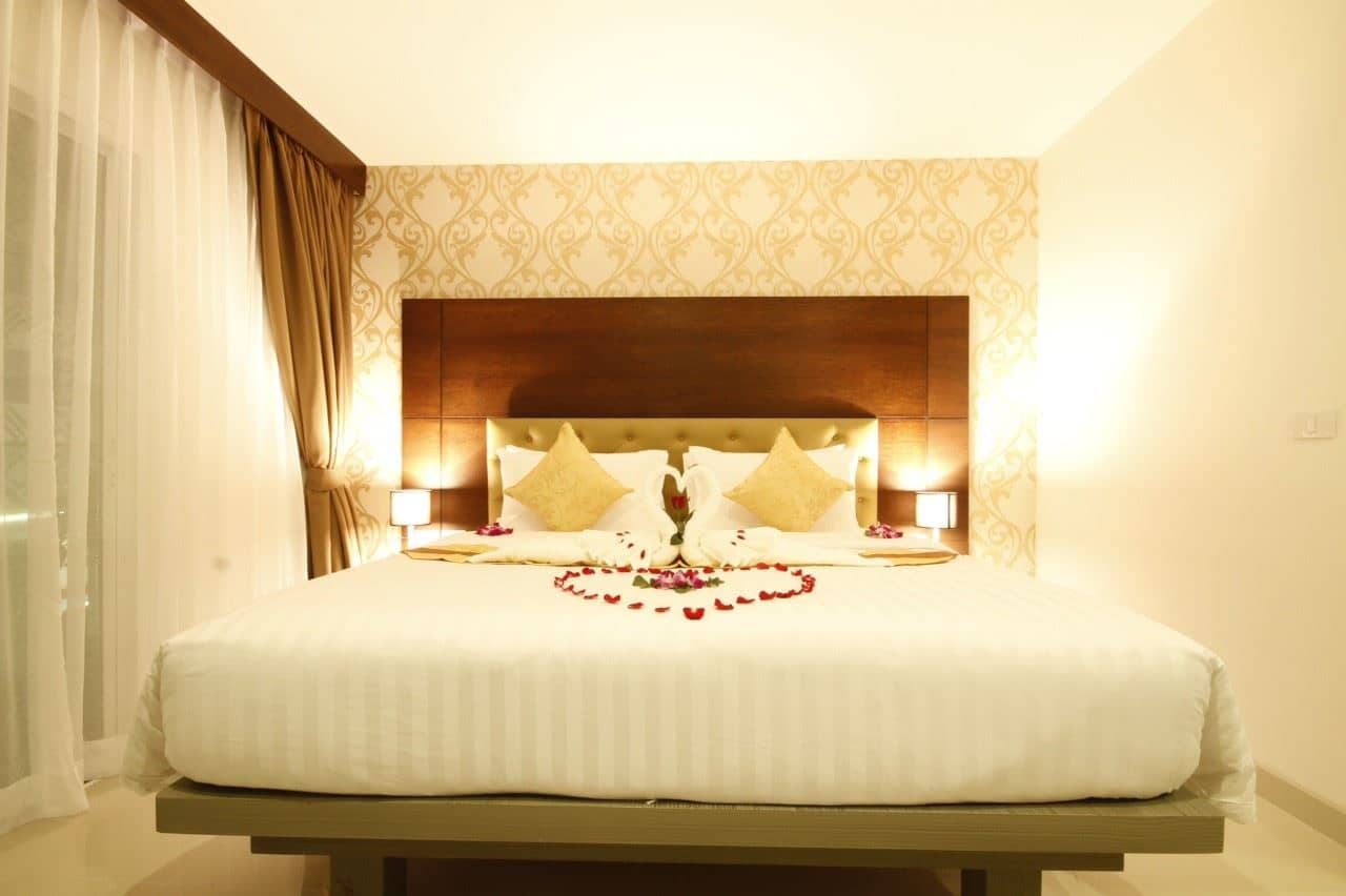 rooms-superior-room