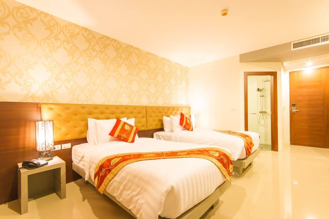 rooms-superior-room